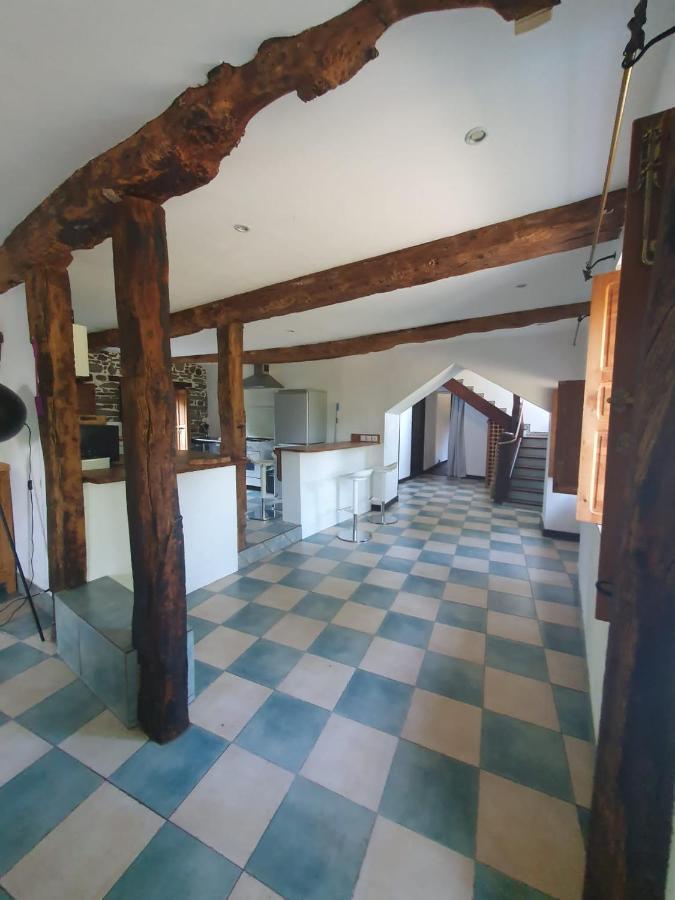 Maison En Pierre Dans Son Nid De Verdure Roz-Landrieux Экстерьер фото